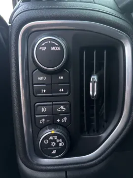 More photos of 2020 Chevrolet Silverado 1500 RST at Zeigler Chrysler Dodge Jeep Ram of Grandville, MI