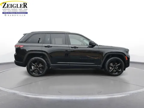 More photos of 2023 Jeep Grand Cherokee Altitude X at Zeigler Chrysler Dodge Jeep Ram of Grandville, MI