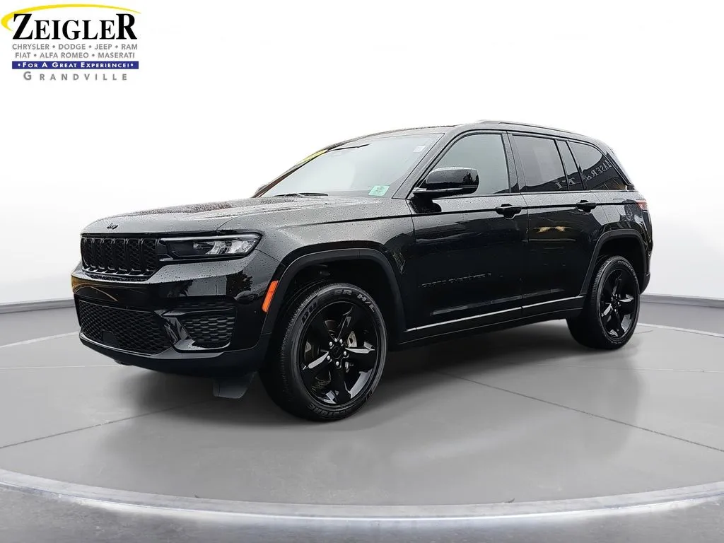 2023 Jeep Grand Cherokee Altitude X for sale in Grandville, MI