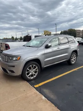 Photos of 2019 Jeep Grand Cherokee Summit for sale in Grandville, MI at Zeigler Chrysler Dodge Jeep Ram of Grandville