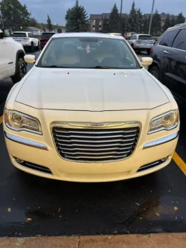 White 2013 Chrysler 300 for sale in Grandville, MI