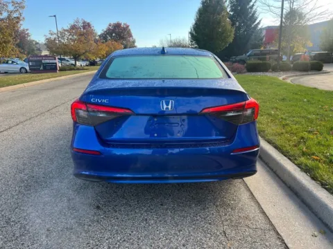 More photos of 2023 Honda Civic EX at Zeigler Chrysler Dodge Jeep Ram of Grandville, MI