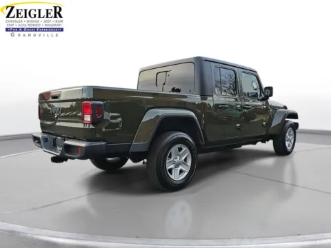 More photos of 2022 Jeep Gladiator Sport at Zeigler Chrysler Dodge Jeep Ram of Grandville, MI