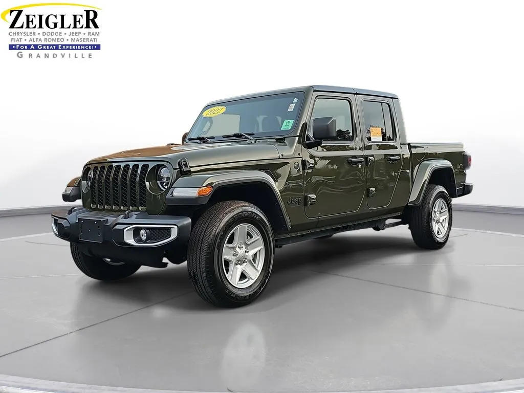 Green 2022 Jeep Gladiator Sport for sale in Grandville, MI