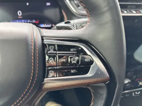 More photos of 2022 Jeep Grand Cherokee Summit at Zeigler Chrysler Dodge Jeep Ram of Grandville, MI