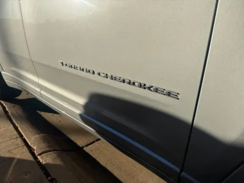 Another view of 2021 Jeep Grand Cherokee L Overland for sale in Grandville, MI at Zeigler Chrysler Dodge Jeep Ram of Grandville