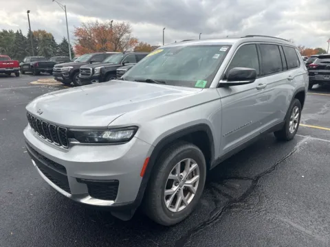 Silver 2021 Jeep Grand Cherokee L Limited for sale in Grandville, MI