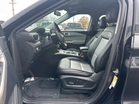 Photos of 2023 Ford Explorer XLT for sale in Lowell, MI at Zeigler Ford of Lowell
