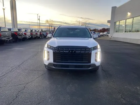 More photos of 2025 Hyundai Palisade SEL at Zeigler Ford of Lowell, MI