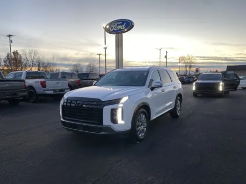 More photos of 2025 Hyundai Palisade SEL at Zeigler Ford of Lowell, MI