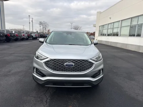 More photos of 2024 Ford Edge SEL at Zeigler Ford of Lowell, MI