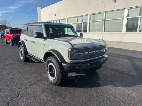 More photos of 2023 Ford Bronco Black Diamond at Zeigler Ford of Lowell, MI