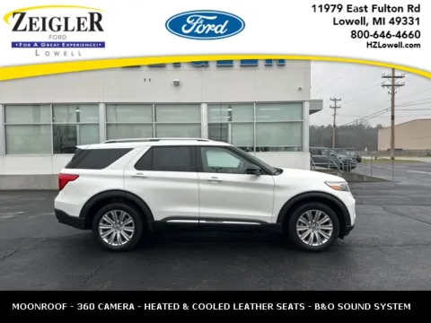 White 2023 Ford Explorer Limited for sale in Lowell, MI