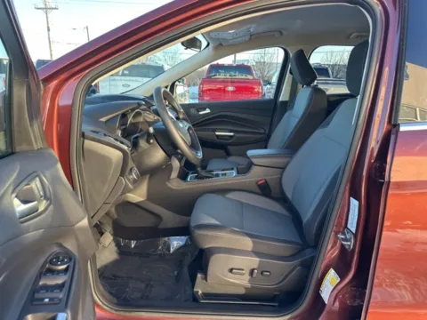 Photos of 2018 Ford Escape SE for sale in Lowell, MI at Zeigler Ford of Lowell