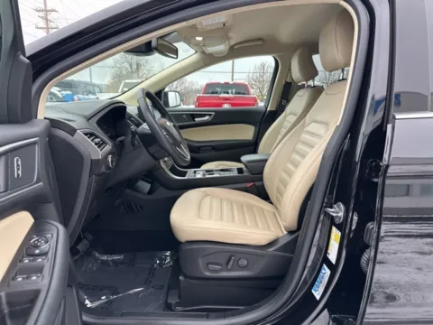 Photos of 2024 Ford Edge SEL for sale in Lowell, MI at Zeigler Ford of Lowell