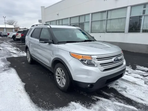 More photos of 2012 Ford Explorer XLT at Zeigler Ford of Lowell, MI