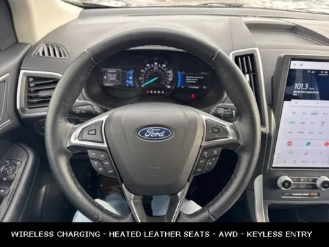 Photos of 2022 Ford Edge SEL for sale in Lowell, MI at Zeigler Ford of Lowell
