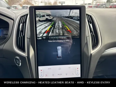 More photos of 2022 Ford Edge SEL at Zeigler Ford of Lowell, MI