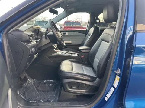 Photos of 2022 Ford Explorer XLT for sale in Lowell, MI at Zeigler Ford of Lowell