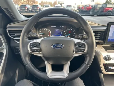 More photos of 2022 Ford Explorer XLT at Zeigler Ford of Lowell, MI