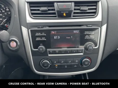 More photos of 2017 Nissan Altima 2.5 SR at Zeigler Ford of Lowell, MI