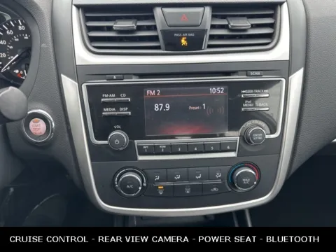 More photos of 2017 Nissan Altima 2.5 SR at Zeigler Ford of Lowell, MI