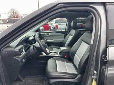 Photos of 2023 Ford Explorer XLT for sale in Lowell, MI at Zeigler Ford of Lowell