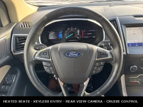 Photos of 2019 Ford Edge SEL for sale in Lowell, MI at Zeigler Ford of Lowell