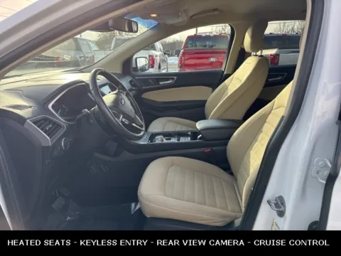 Another view of 2019 Ford Edge SEL for sale in Lowell, MI at Zeigler Ford of Lowell