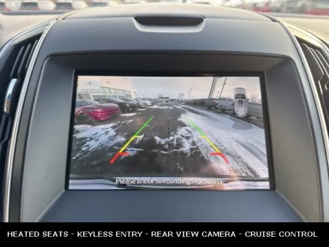 More photos of 2019 Ford Edge SEL at Zeigler Ford of Lowell, MI