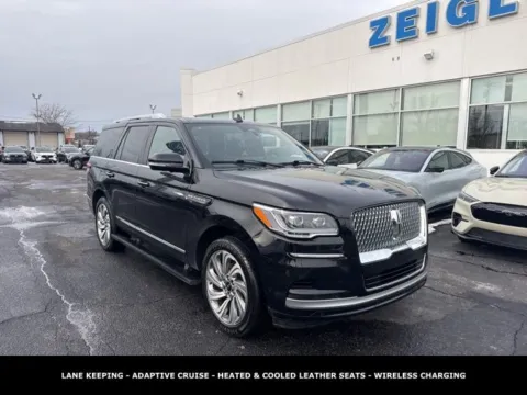 More photos of 2023 Lincoln Navigator Reserve at Zeigler Ford of Lowell, MI