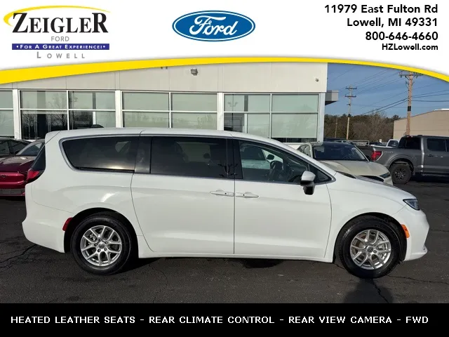 White 2023 Chrysler Pacifica Touring L for sale in Lowell, MI