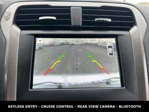 More photos of 2018 Ford Fusion SE at Zeigler Ford of Lowell, MI