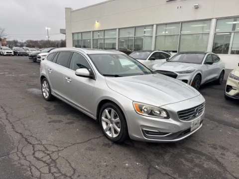 More photos of 2016 Volvo V60 T5 at Zeigler Ford of Lowell, MI