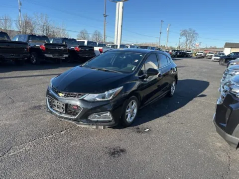 More photos of 2017 Chevrolet Cruze LT at Zeigler Ford of Lowell, MI