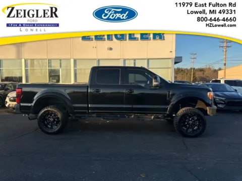Black 2017 Ford F-250SD Lariat for sale in Lowell, MI