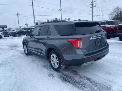 More photos of 2022 Ford Explorer XLT at Zeigler Ford of Lowell, MI
