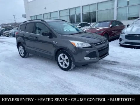 Photos of 2016 Ford Escape SE for sale in Lowell, MI at Zeigler Ford of Lowell