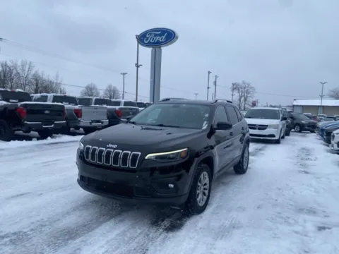 More photos of 2020 Jeep Cherokee Latitude Plus at Zeigler Ford of Lowell, MI