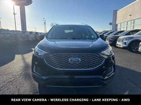 More photos of 2024 Ford Edge SEL at Zeigler Ford of Lowell, MI