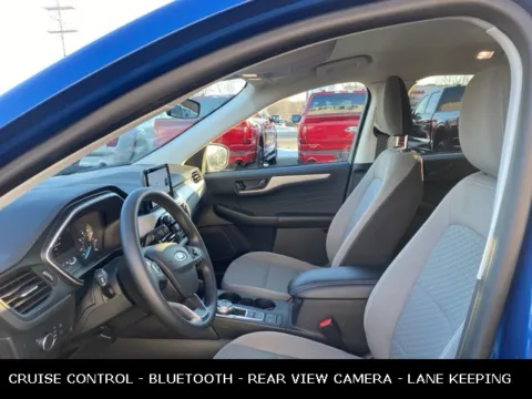 Photos of 2022 Ford Escape SE for sale in Lowell, MI at Zeigler Ford of Lowell