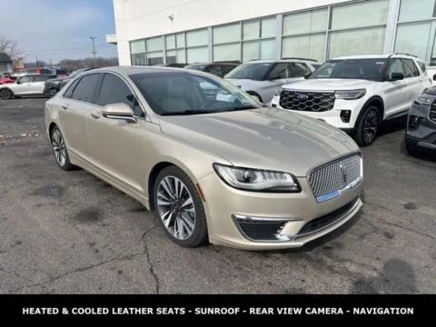 More photos of 2017 Lincoln MKZ Reserve at Zeigler Ford of Lowell, MI