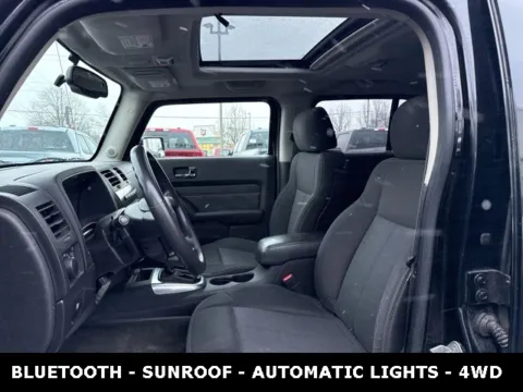 Photos of 2009 Hummer H3 for sale in Lowell, MI at Zeigler Ford of Lowell