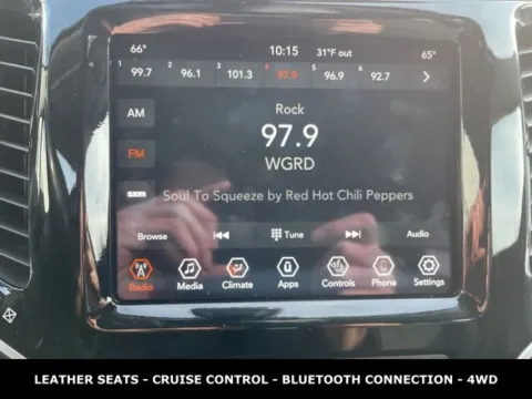 More photos of 2020 Jeep Cherokee Limited at Zeigler Ford of Lowell, MI