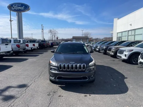 More photos of 2017 Jeep Cherokee Limited at Zeigler Ford of Lowell, MI