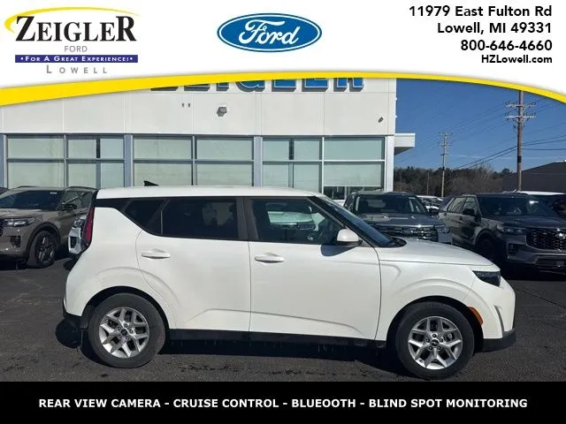 White 2024 Kia Soul LX for sale in Lowell, MI