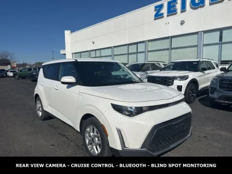 More photos of 2024 Kia Soul LX at Zeigler Ford of Lowell, MI