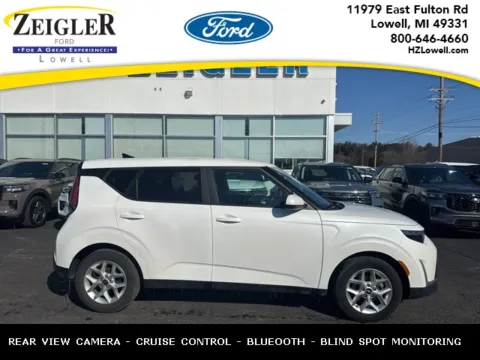 White 2024 Kia Soul LX for sale in Lowell, MI
