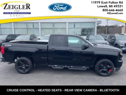 Black 2017 Chevrolet Silverado 1500 LT for sale in Lowell, MI