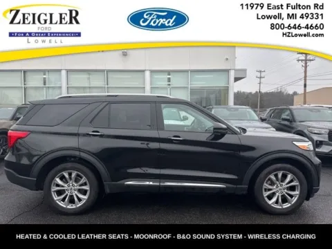 Black 2023 Ford Explorer Limited for sale in Lowell, MI